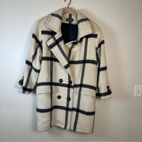 paul levy designs Jackets & Blazers - DALE DRESSIN For Paul Levy Designs Plaid Double-Breasted Women's Wool Coat